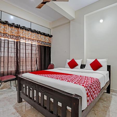 Hotel O Sri Chowdeshwari Boarding And Lodging Tavarikere Luaran gambar
